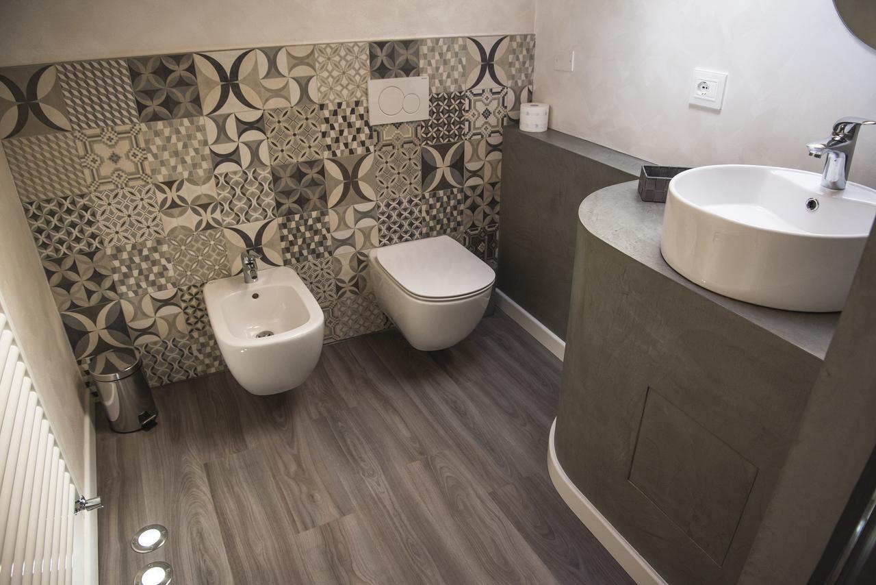 לינה וארוחת בוקר לונאטו Michela Bb & Relais מראה חיצוני תמונה